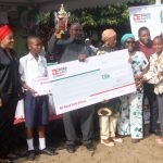 Puma Energy Tanzania yakabidhi zawadi shindano la uchoraji kampeni ya Usalama Barabarani Mashuleni