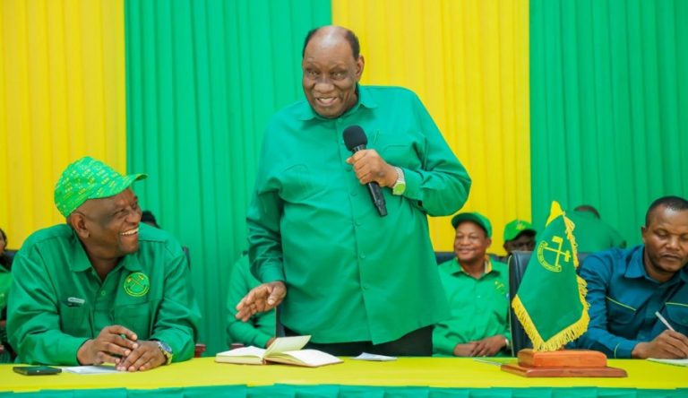 PHOTO-2025-10-23-17-02-42