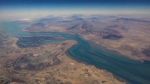 Iran yafunga Hormuz,hofu ya mafuta yaongezeka